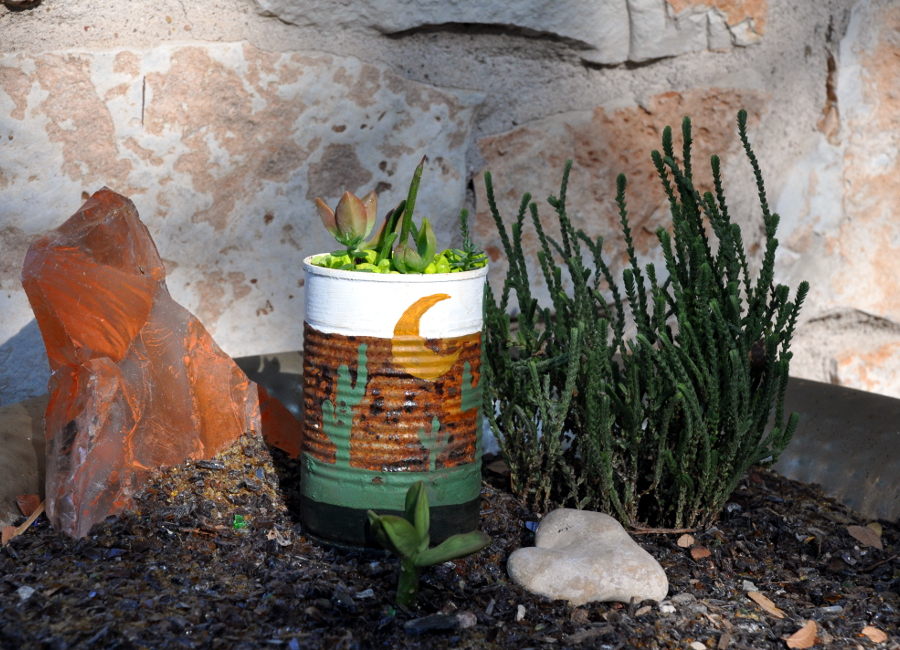 crushed_glass_succulent_arrangement_tx